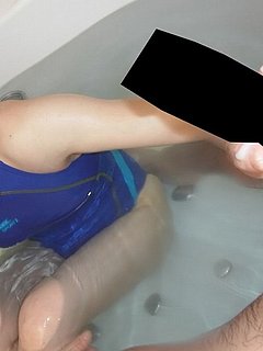 384002889.jpg
