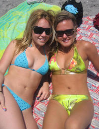 A busty slut at the Rio Alta Image 4