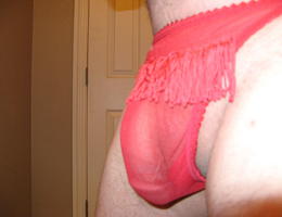 Amateur crossdressers posing gal Image 8