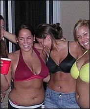 busty_girlfriends_5261.jpg