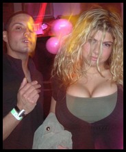 busty_girlfriends_12473.jpg