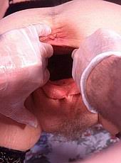 pussygape164.jpg
